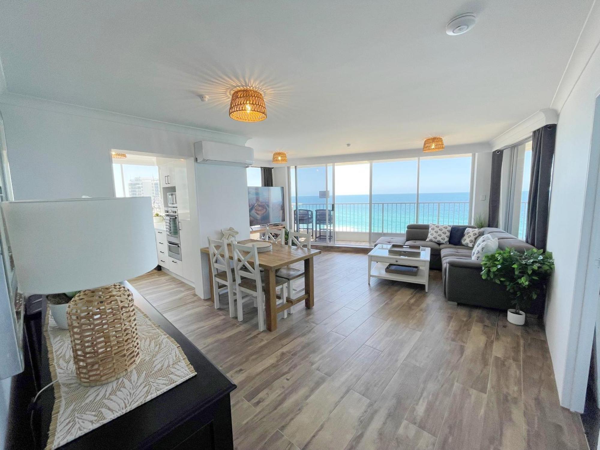 Absolutely Stunning! On The Beach !!! Gold Coast Esterno foto