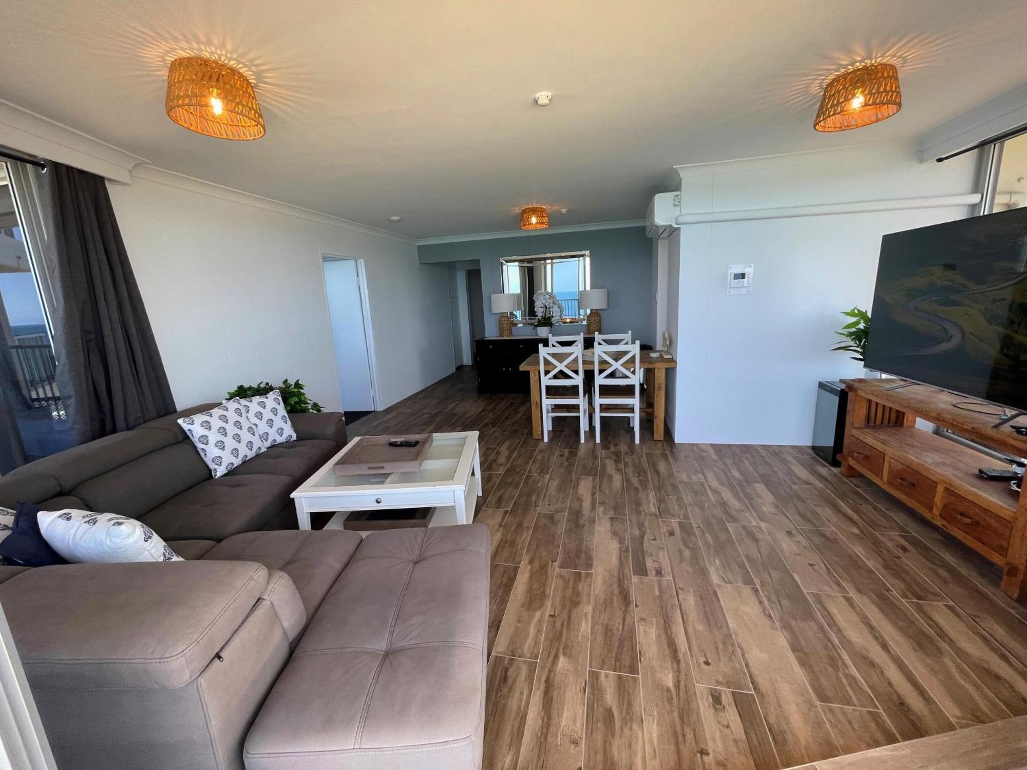 Absolutely Stunning! On The Beach !!! Gold Coast Esterno foto