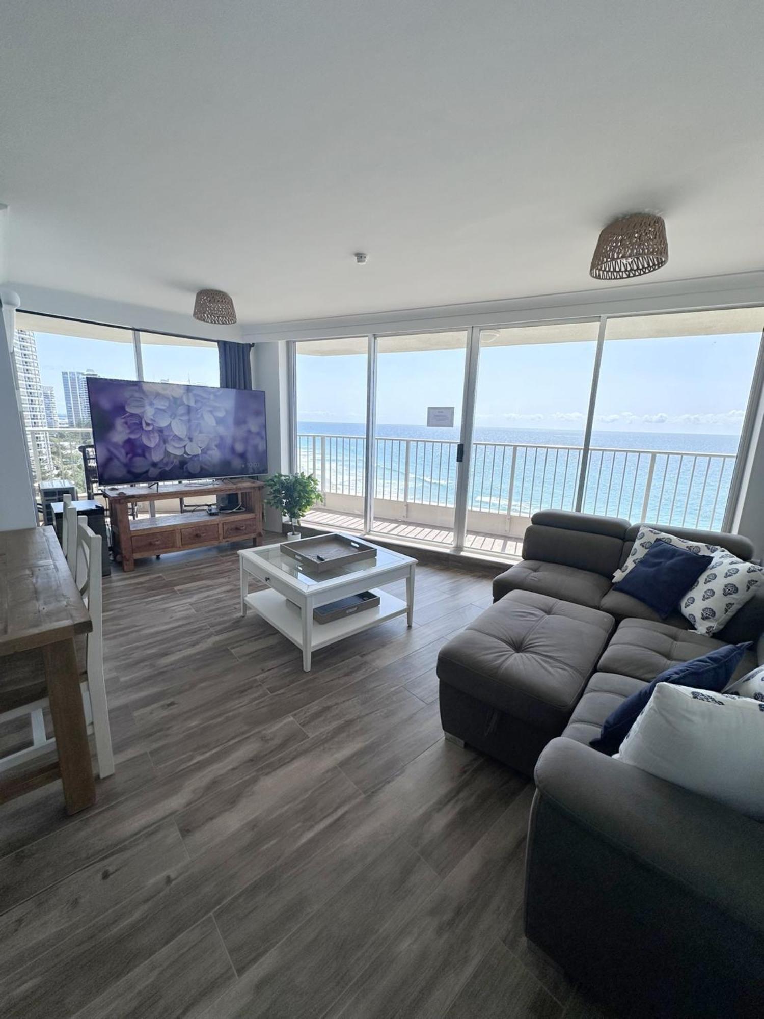Absolutely Stunning! On The Beach !!! Gold Coast Esterno foto